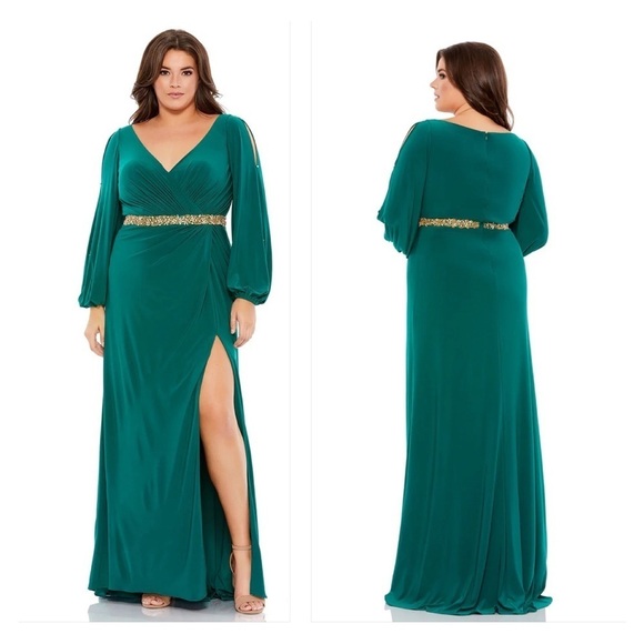 Mac Duggal 67747 NWT SPLIT SLEEVE SURPLICE GOWN (PLUS) - Picture 1 of 9